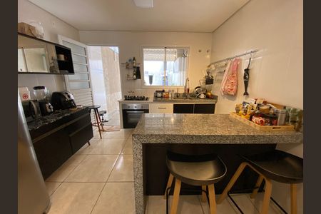 Casa à venda com 104m², 2 quartos e 2 vagasCozinha