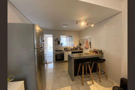 Casa à venda com 104m², 2 quartos e 2 vagasCozinha