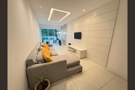 Apartamento à venda com 2 quartos, 117m² em Barra da Tijuca, Rio de Janeiro
