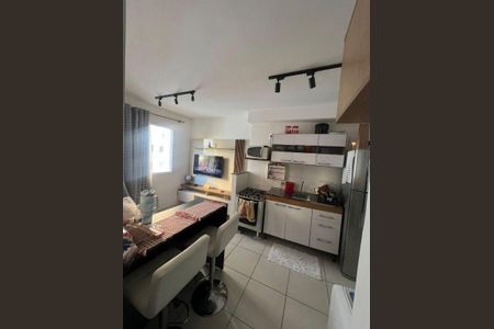 Apartamento à venda com 2 quartos, 32m² em Jardim Celeste, São Paulo