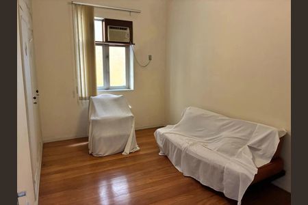 Casa à venda com 238m², 4 quartos e 4 vagas