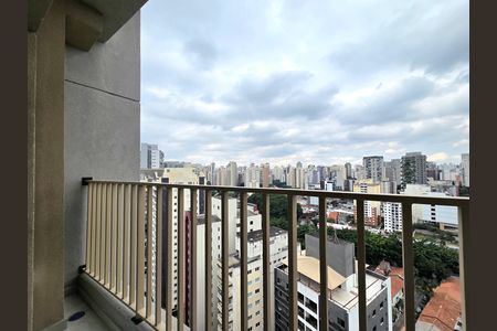 Studio para alugar com 25m², 1 quarto e sem vaga Studio para alugar com 25m², 1 quarto e sem vagaVaranda