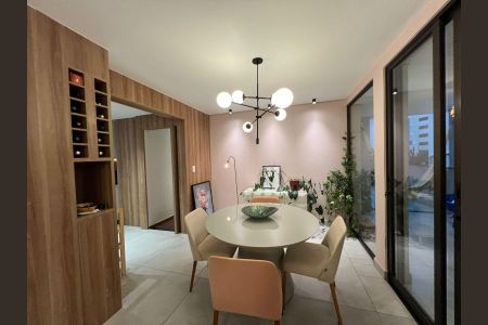Apartamento à venda com 185m², 3 quartos e 1 vaga Apartamento à venda com 185m², 3 quartos e 1 vagaSala de Jantar