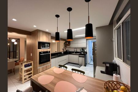 Apartamento à venda com 185m², 3 quartos e 1 vaga Apartamento à venda com 185m², 3 quartos e 1 vagaCozinha
