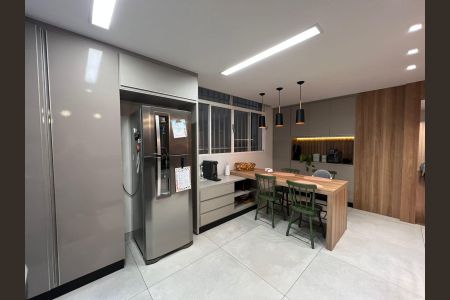Apartamento à venda com 185m², 3 quartos e 1 vaga Apartamento à venda com 185m², 3 quartos e 1 vagaCozinha