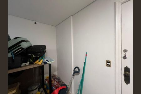 Apartamento à venda com 185m², 3 quartos e 1 vaga Apartamento à venda com 185m², 3 quartos e 1 vagaÁrea de Serviço