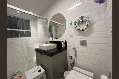 Apartamento à venda com 185m², 3 quartos e 1 vaga Apartamento à venda com 185m², 3 quartos e 1 vagaBanheiro