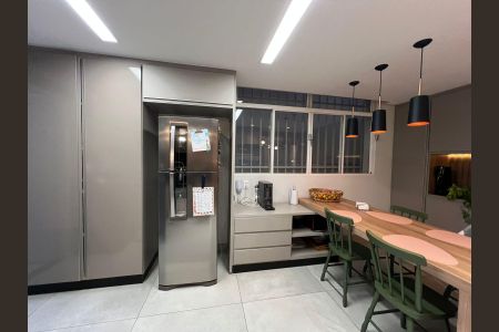 Apartamento à venda com 185m², 3 quartos e 1 vaga Apartamento à venda com 185m², 3 quartos e 1 vagaCozinha