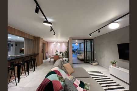 Apartamento à venda com 185m², 3 quartos e 1 vaga Apartamento à venda com 185m², 3 quartos e 1 vagaSala