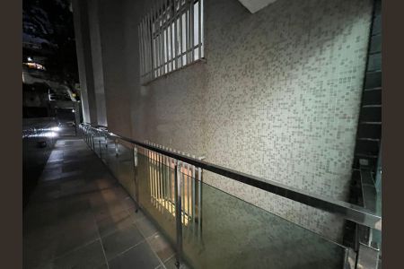 Apartamento à venda com 185m², 3 quartos e 1 vaga Apartamento à venda com 185m², 3 quartos e 1 vagaÁrea externa