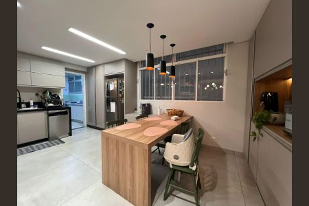 Apartamento à venda com 185m², 3 quartos e 1 vaga Apartamento à venda com 185m², 3 quartos e 1 vagaCozinha