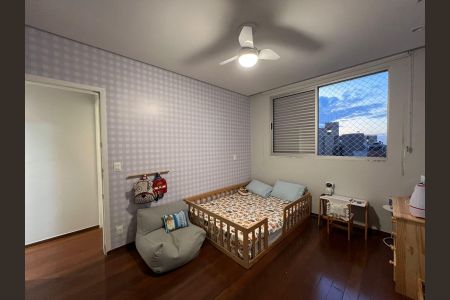 Apartamento à venda com 185m², 3 quartos e 1 vaga Apartamento à venda com 185m², 3 quartos e 1 vagaQuarto