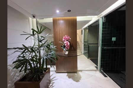 Apartamento à venda com 185m², 3 quartos e 1 vaga Apartamento à venda com 185m², 3 quartos e 1 vagaÁrea externa