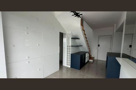 Apartamento para alugar com 188m², 2 quartos e 3 vagas