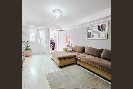Casa à venda com 4 quartos, 251m² em Santa Terezinha, Santo André