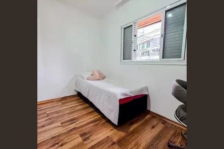 Casa à venda com 251m², 4 quartos e 2 vagas
