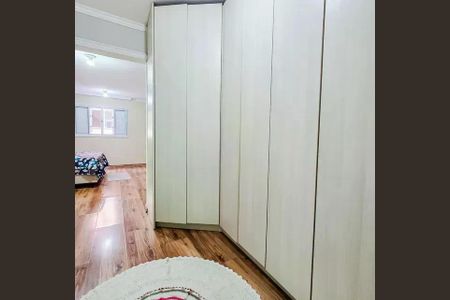 Casa à venda com 251m², 4 quartos e 2 vagas