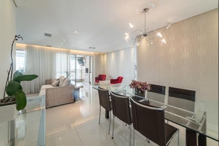Apartamento à venda com 122m², 3 quartos e 2 vagas