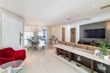 Apartamento à venda com 122m², 3 quartos e 2 vagas