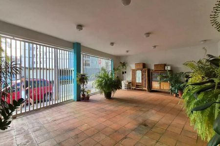 Casa à venda com 237m², 3 quartos e 5 vagas