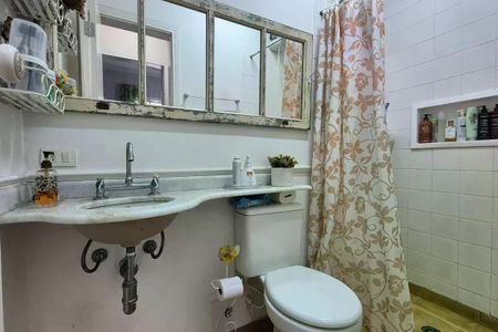 Casa à venda com 237m², 3 quartos e 5 vagas