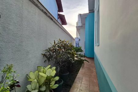 Casa à venda com 237m², 3 quartos e 5 vagas