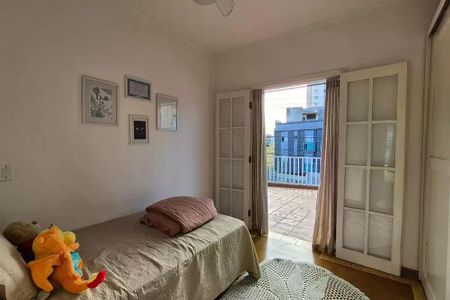 Casa à venda com 237m², 3 quartos e 5 vagas