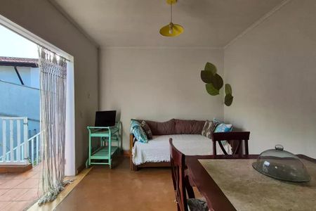 Casa à venda com 237m², 3 quartos e 5 vagas