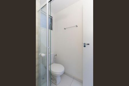 Banheiro de kitnet/studio para alugar com 1 quarto, 37m² em Parada Inglesa, São Paulo