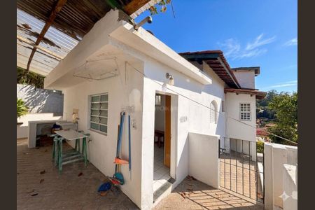 Casa à venda com 301m², 3 quartos e 3 vagas