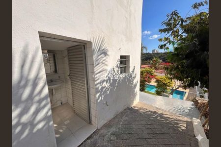 Casa à venda com 301m², 3 quartos e 3 vagas