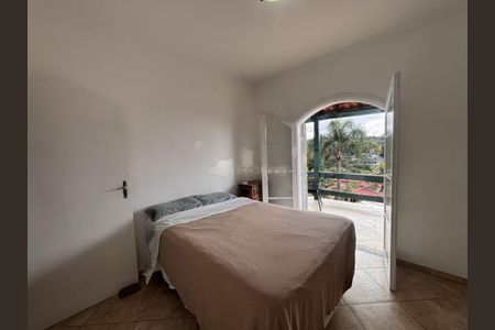 Casa à venda com 301m², 3 quartos e 3 vagas