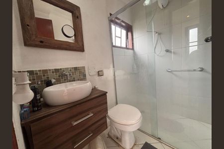 Casa à venda com 301m², 3 quartos e 3 vagas