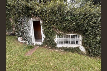 Casa à venda com 301m², 3 quartos e 3 vagas
