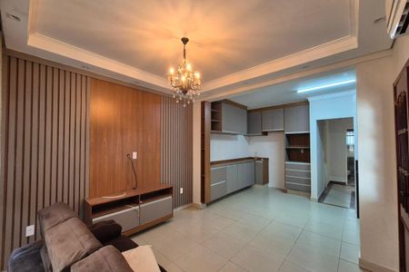 Sala de casa para alugar com 3 quartos, 180m² em Jardim Santa Lúcia, Campinas