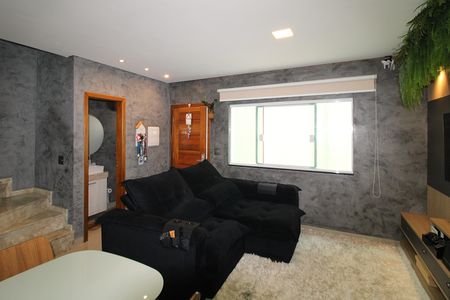 Casa para alugar com 75m², 2 quartos e 1 vagaSala / Cozinha