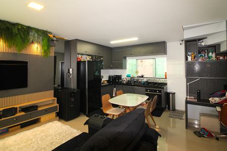 Sala / Cozinha de casa à venda com 2 quartos, 75m² em Vila Aurora (zona Norte), São Paulo
