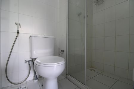 Apartamento à venda com 74m², 2 quartos e 1 vagaBanheiro da suíte