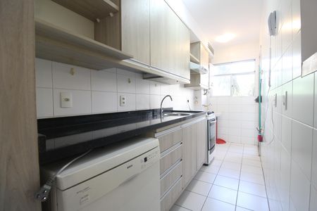 Apartamento à venda com 74m², 2 quartos e 1 vagaCozinha