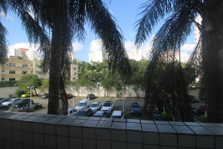 Apartamento à venda com 74m², 2 quartos e 1 vagaÁrea de serviço - Vista