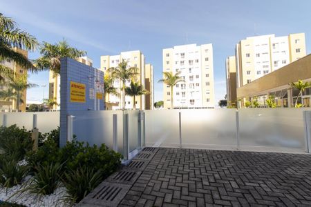 Apartamento à venda com 62m², 3 quartos e 1 vaga Apartamento à venda com 62m², 3 quartos e 1 vagaÁrea comum - Piscina