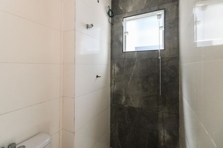 Apartamento para alugar com 55m², 2 quartos e sem vaga Apartamento para alugar com 55m², 2 quartos e sem vagaBanheiro