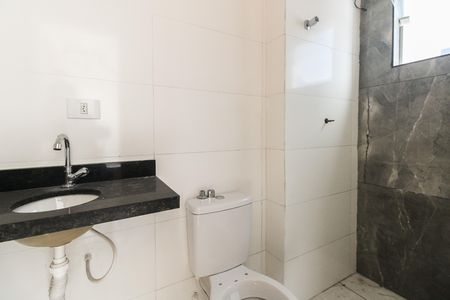 Apartamento para alugar com 55m², 2 quartos e sem vaga Apartamento para alugar com 55m², 2 quartos e sem vagaBanheiro