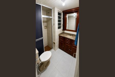 Banheiro de apartamento para alugar com 1 quarto, 79m² em Ideal, Novo Hamburgo