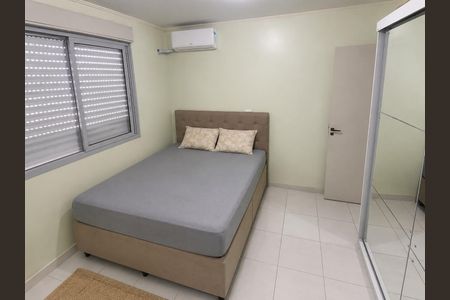 Quarto de apartamento para alugar com 1 quarto, 79m² em Ideal, Novo Hamburgo