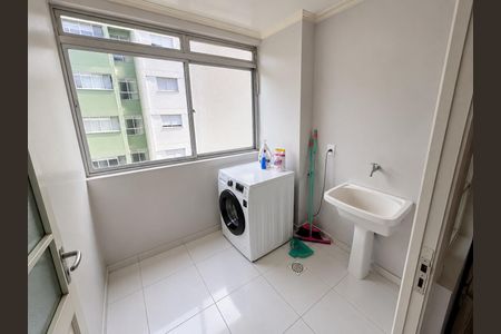 Área de serviço de apartamento para alugar com 1 quarto, 79m² em Ideal, Novo Hamburgo