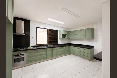 Casa de condomínio para alugar com 400m², 5 quartos e 4 vagas Casa de condomínio para alugar com 400m², 5 quartos e 4 vagasCozinha