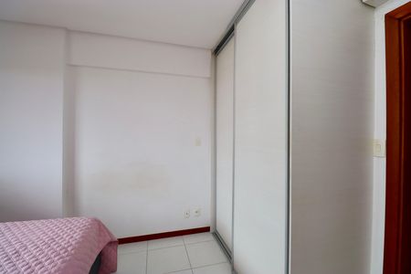 Quarto de apartamento para alugar com 1 quarto, 52m² em Caminho das Árvores, Salvador