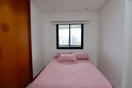 Quarto de apartamento para alugar com 1 quarto, 52m² em Caminho das Árvores, Salvador