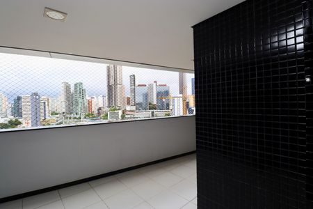 Apartamento para alugar com 52m², 1 quarto e 1 vagaVaranda